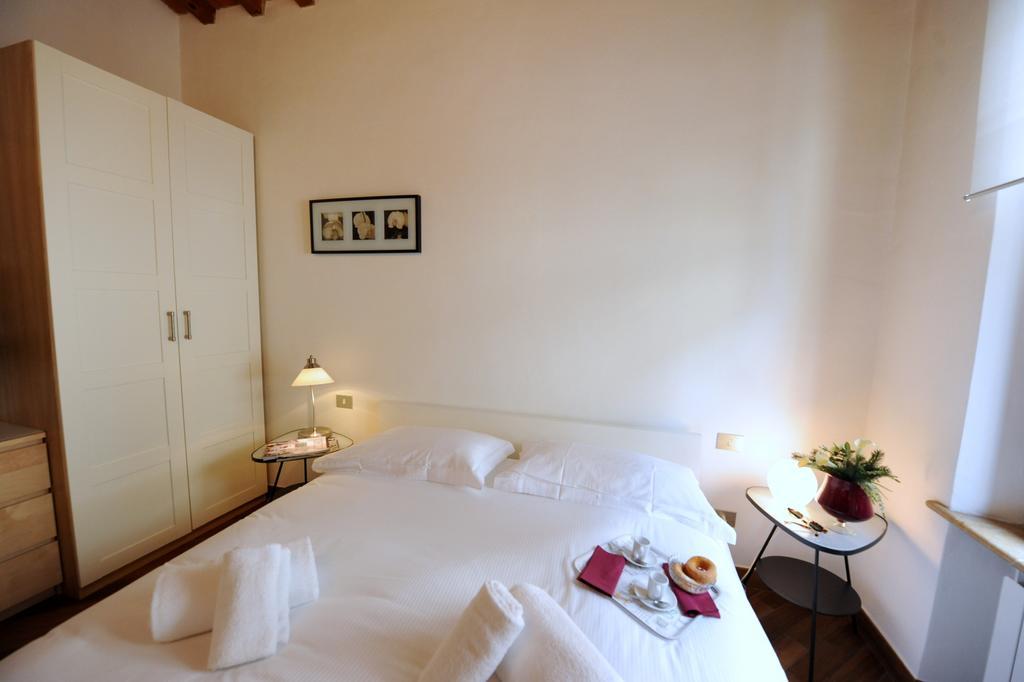 Acacia Apartments Salvia-Rosmarino Φλωρεντία Εξωτερικό φωτογραφία