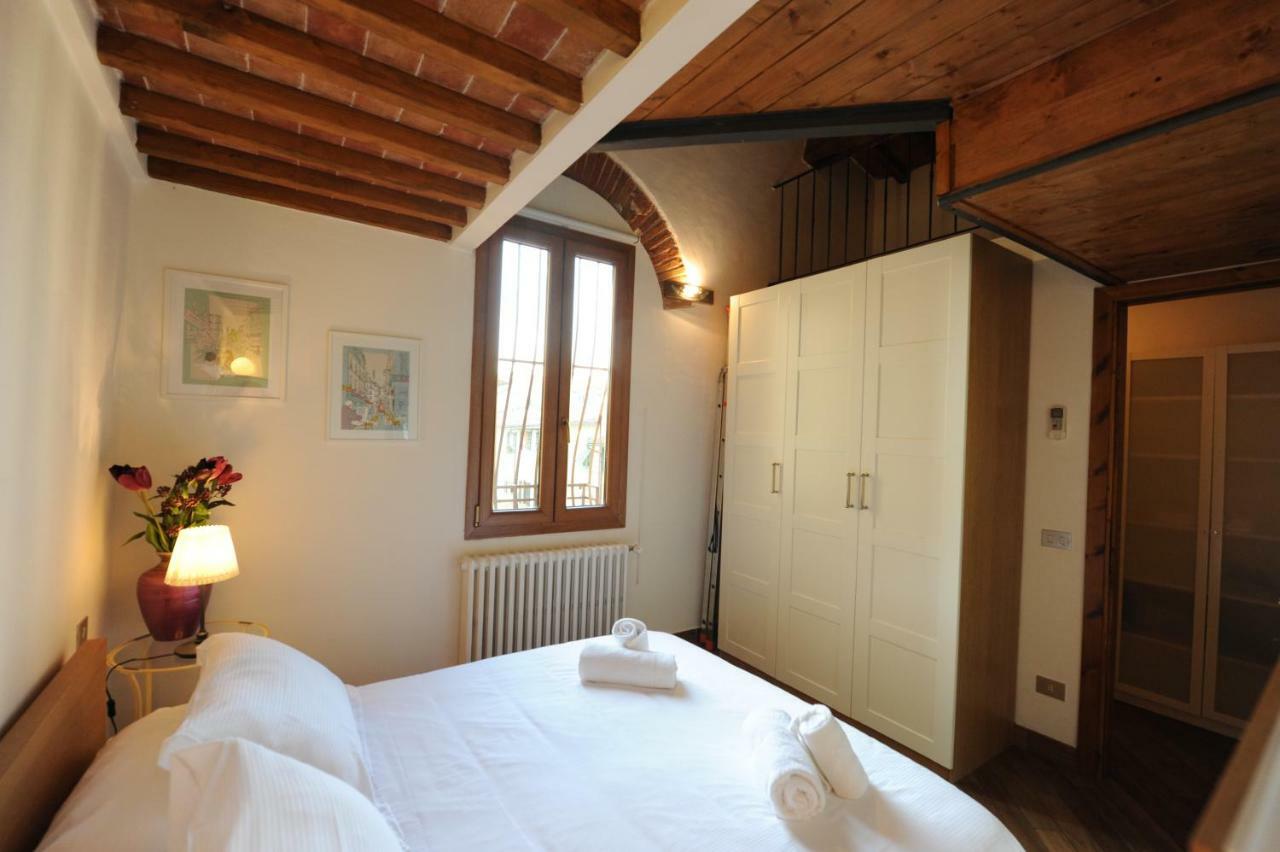 Acacia Apartments Salvia-Rosmarino Φλωρεντία Εξωτερικό φωτογραφία